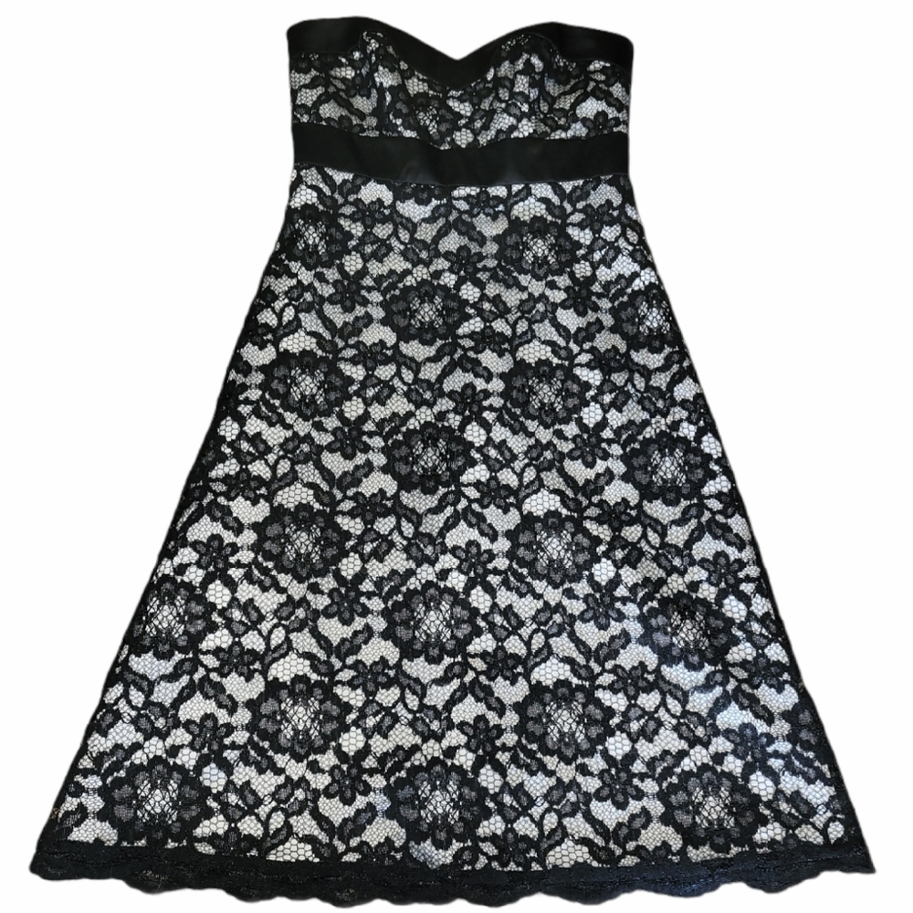 White House Black Market Strapless Lace Dress sz 0